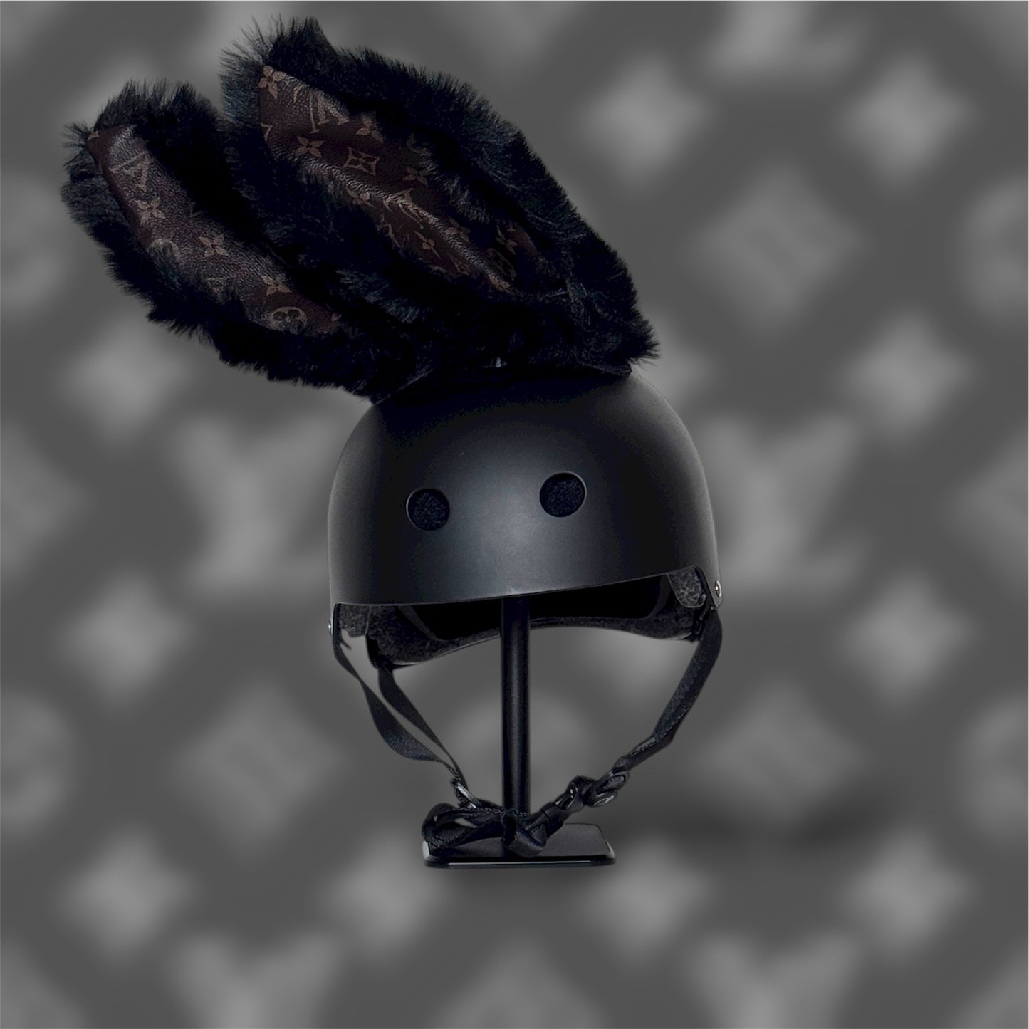 Helmet EARZ - LV Black