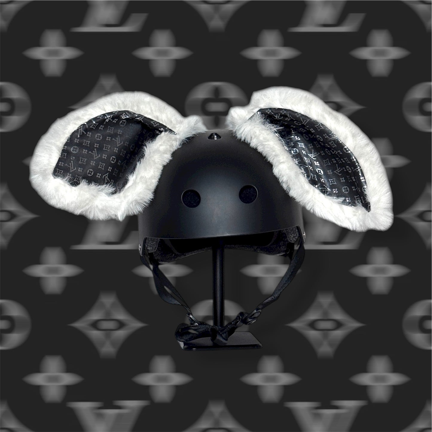 Helmet EARZ - LV White & Black